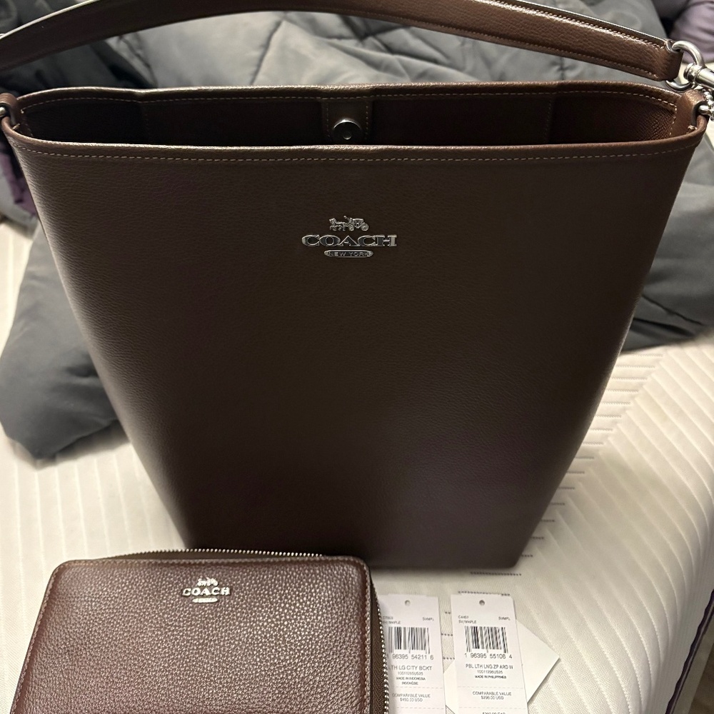 Authentic coach, Crossbody and matching wallet in silver and maple color.
